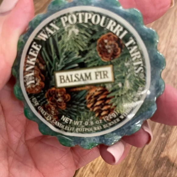 Lot of 4 YANKEE CANDLE Wax Potpourri TARTS NEW Retired Holiday Scents Fragrance - Picture 2 of 7